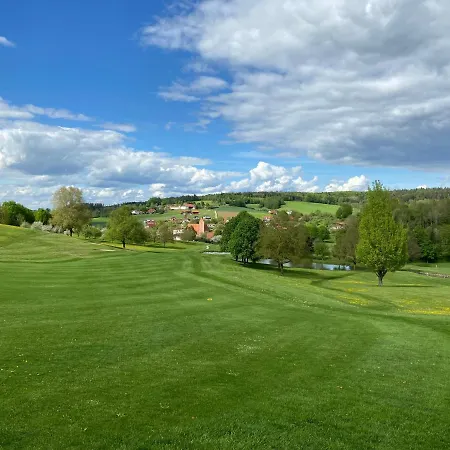 Golfchalet Uttlau Appartamento *